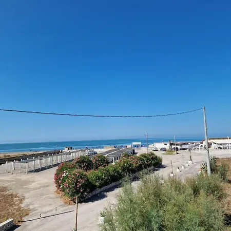 Affittacamere Beach - By Lido Scalzone Castel Volturno
